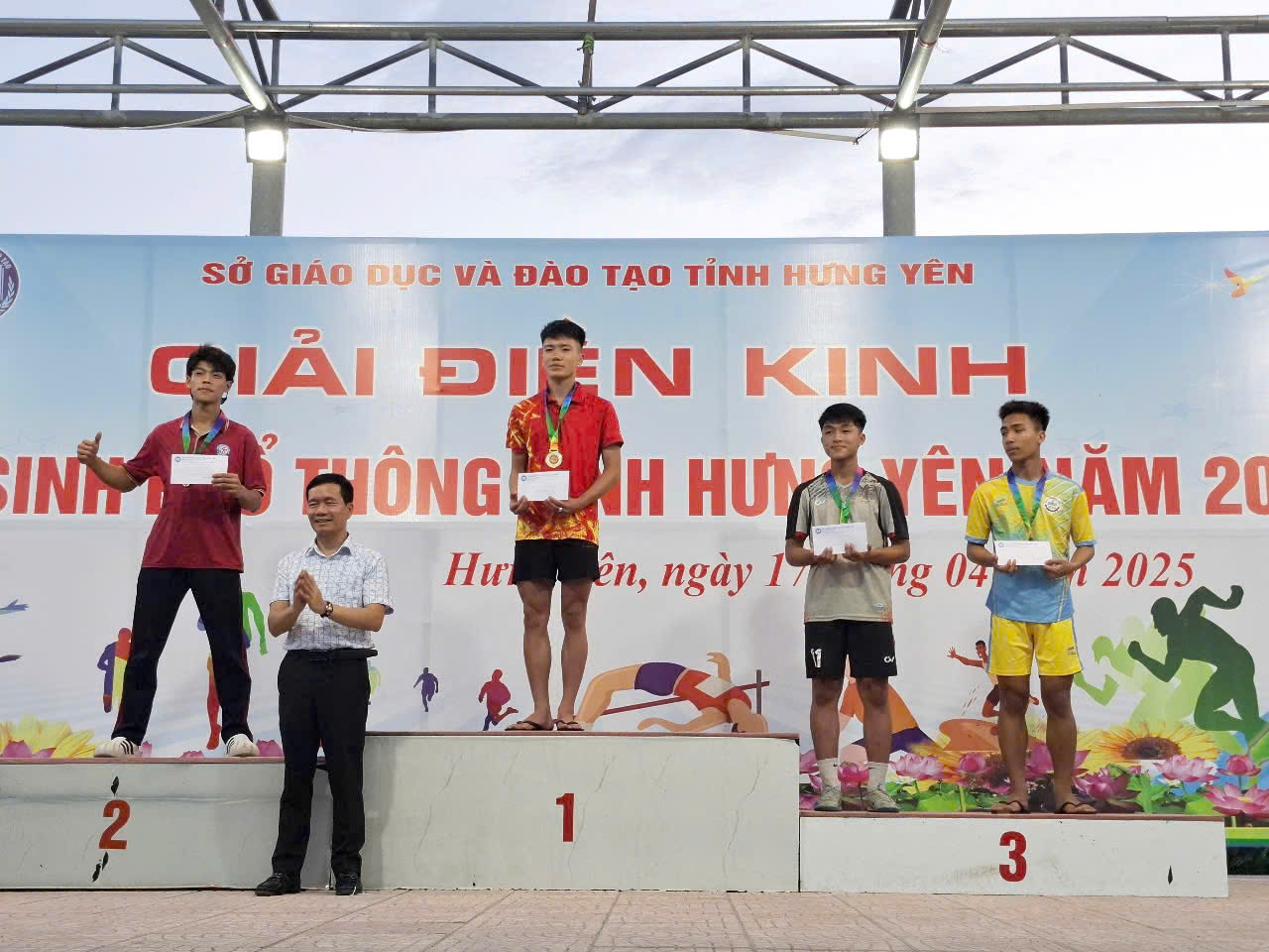 Vinh Danh Thành Tích Tại Giải Điền Kinh Học Sinh Phổ Thông Tỉnh Hưng Yên 2025