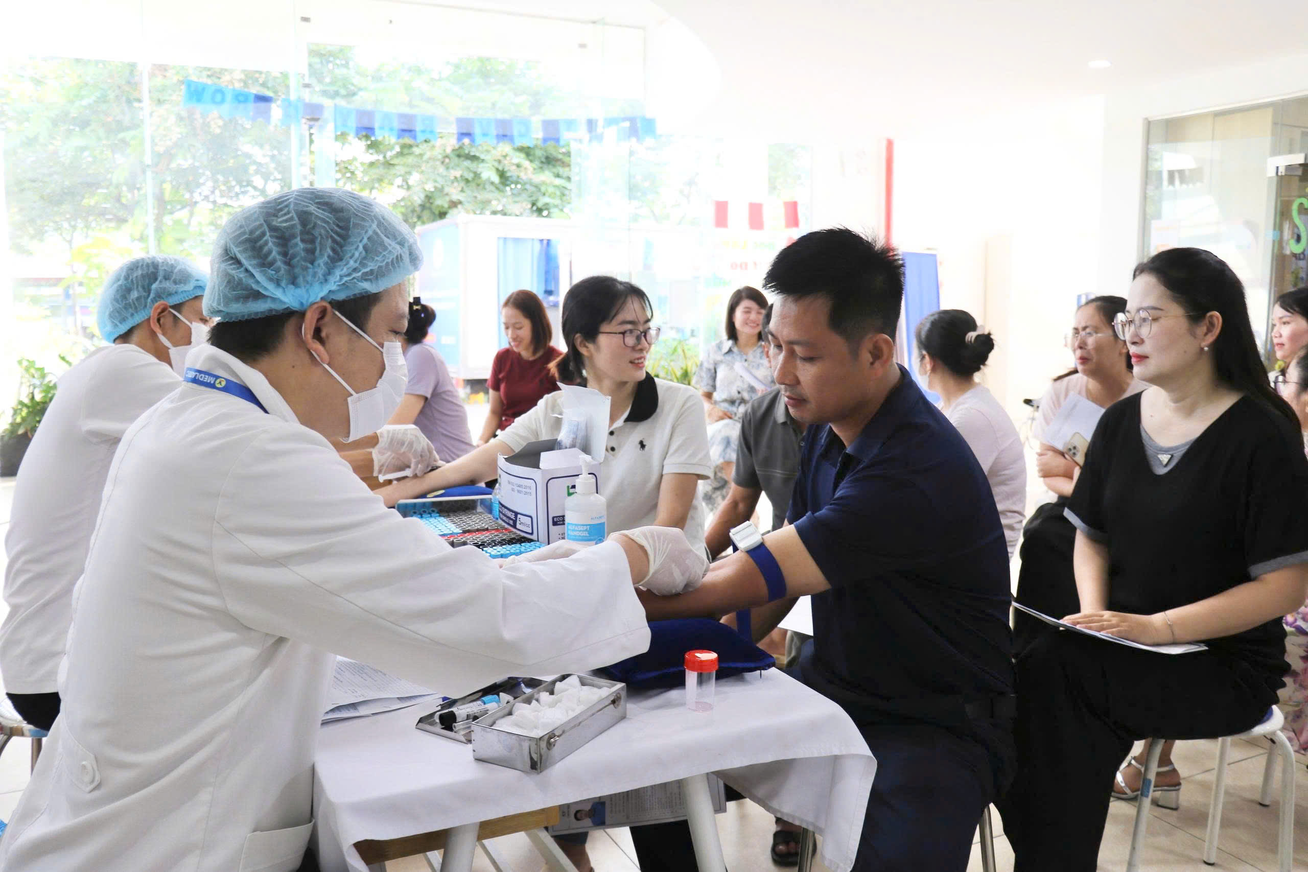 BMS Hưng Yên tổ chức khám sức khỏe định kỳ cho đội ngũ CBGVNV năm học 2025 – 2026