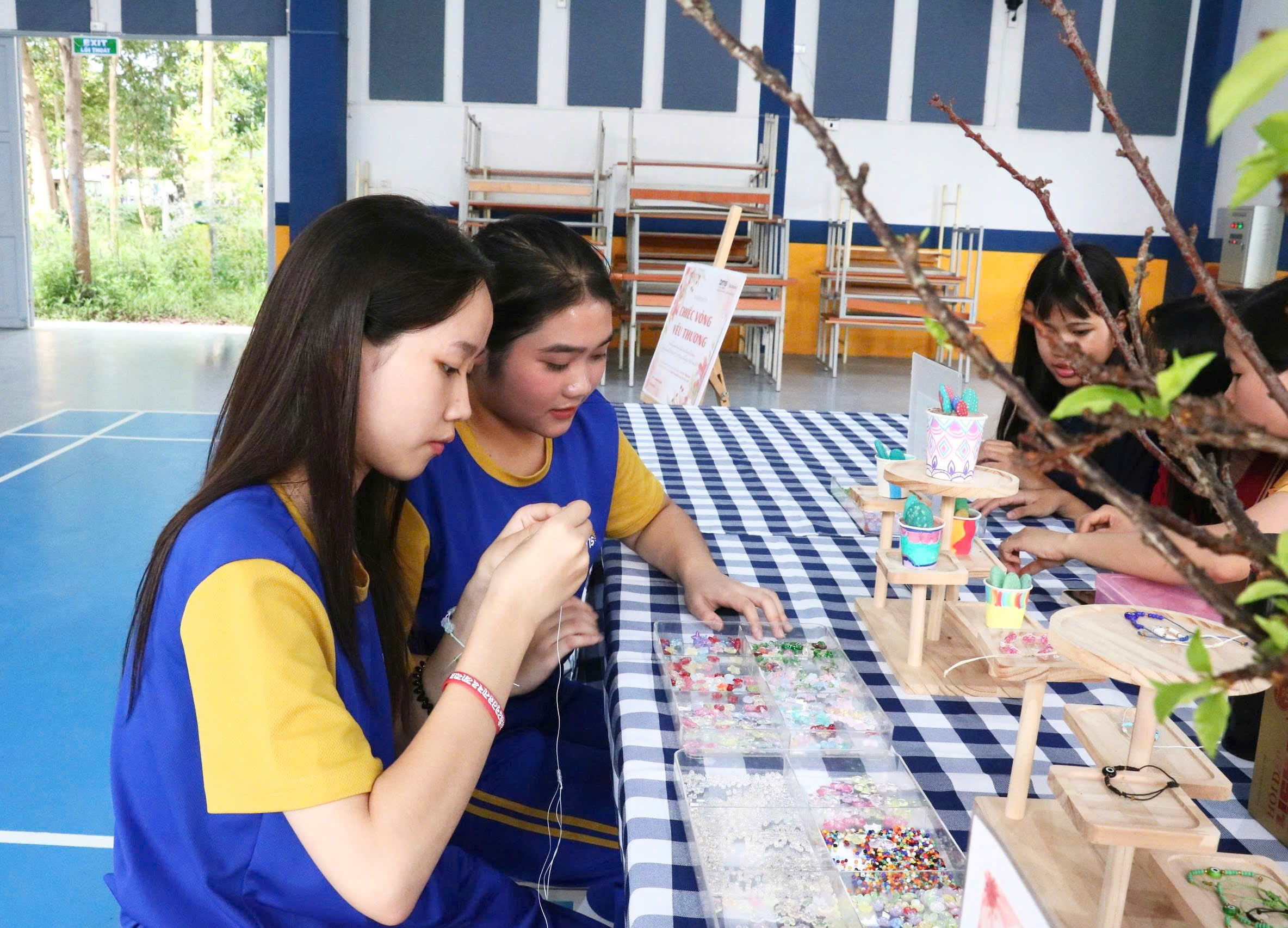 Khi BMSer tỏa sáng bằng yêu thương & lòng biết ơn – trong chuỗi hoạt động chào mừng Ngày Phụ nữ Việt Nam 20/10